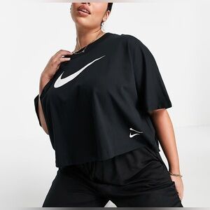 NWT Nike Plus Boxy Swoosh Short Sleeve Cropped Crewneck Top in Black / Size 2X